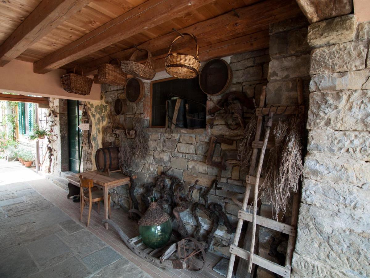 Il Glicine Bed & Breakfast San Dorligo della Valle Bagian luar foto